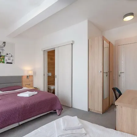 Guest house 